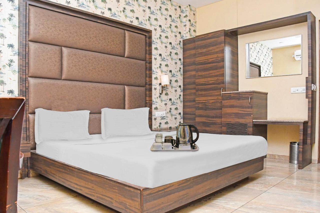 Townhouse 900 Hotel Surya Palace Bhilai Exterior photo